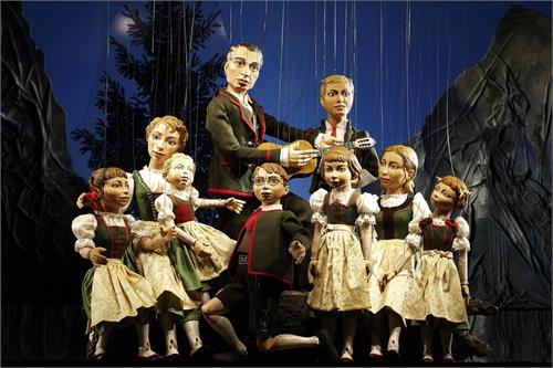 TIP: Sound of Music - Marionette Theatre