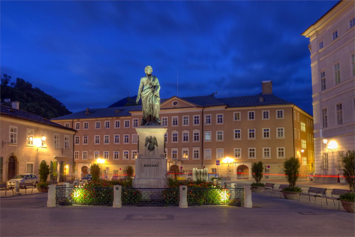 tourist information mozartplatz 5